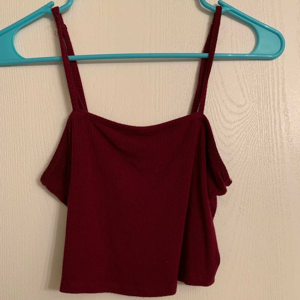 Cropped, maroon tank